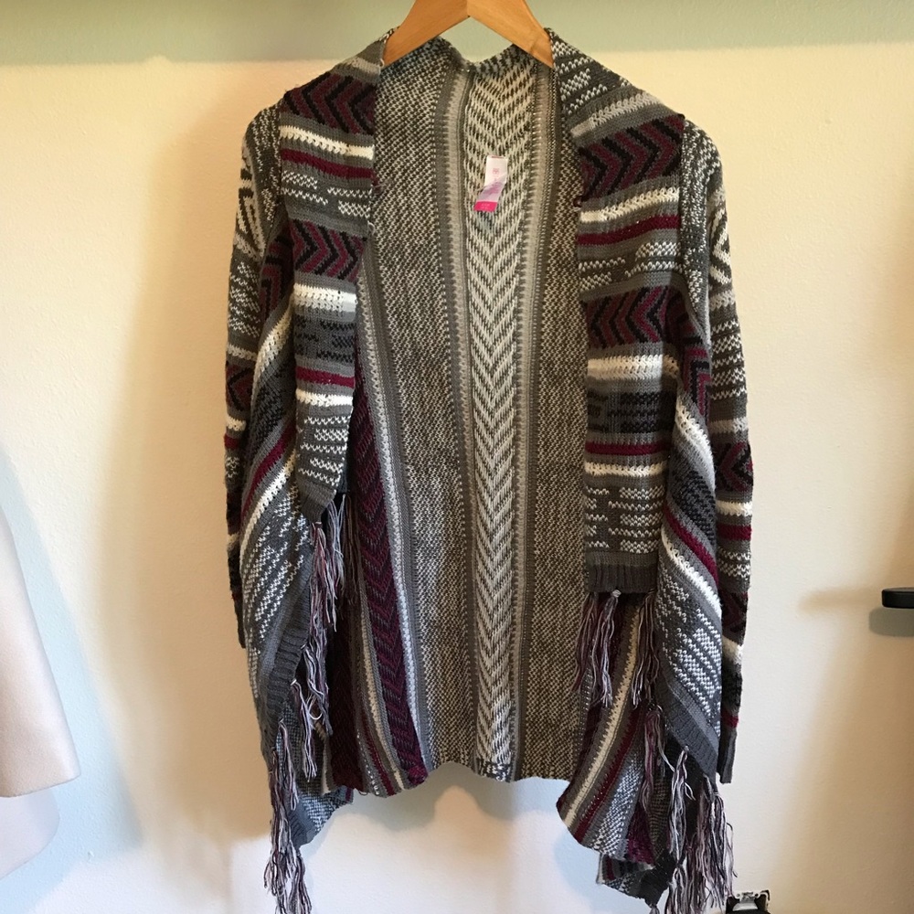 Patterned Sweater - Picture 2 of 3